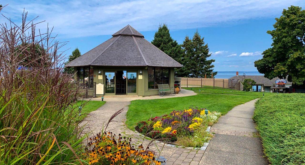 Holiday Inn Bar Harbor Regency Hotel By Ihg Exterior foto