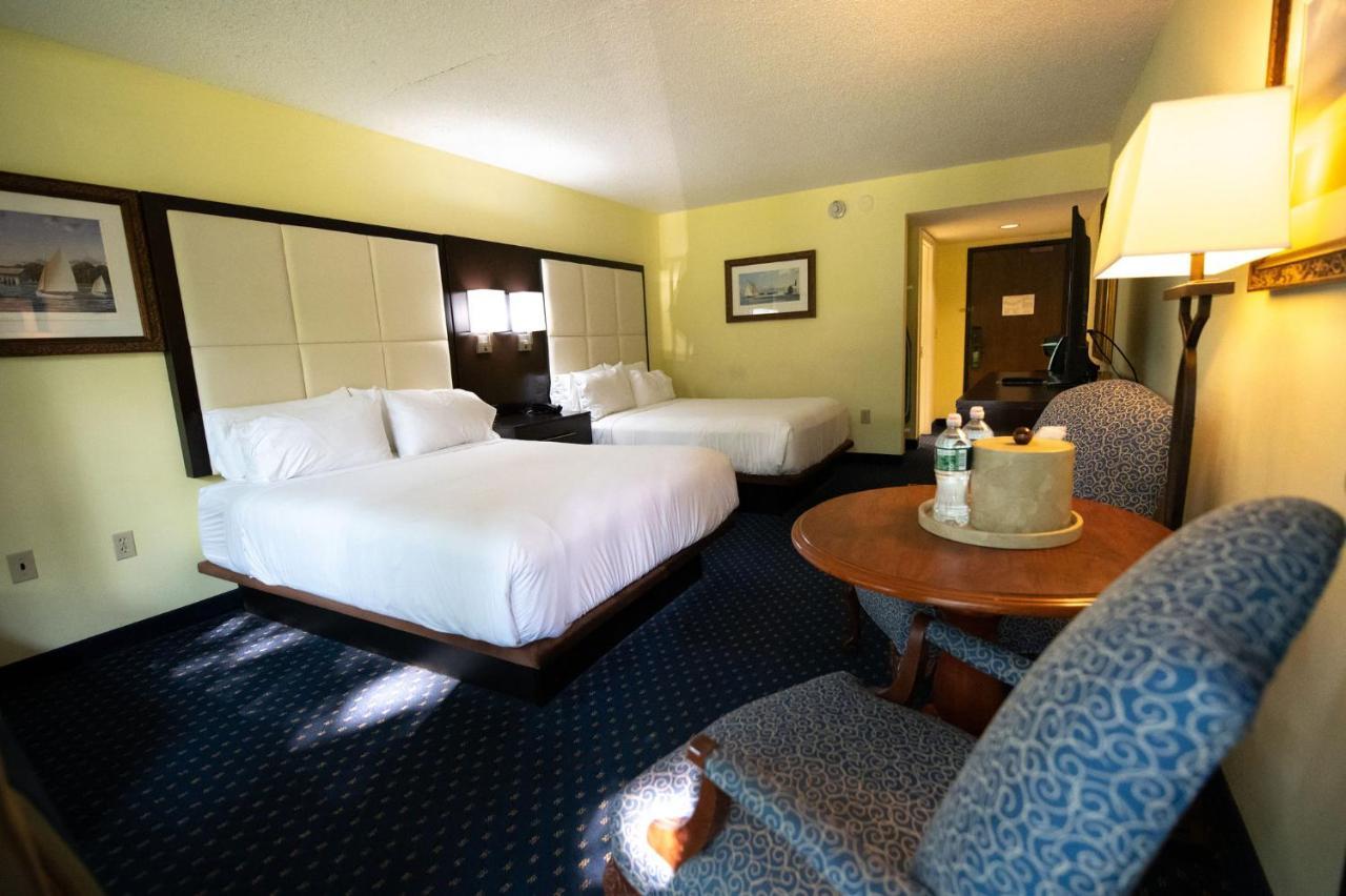 Holiday Inn Bar Harbor Regency Hotel By Ihg Exterior foto