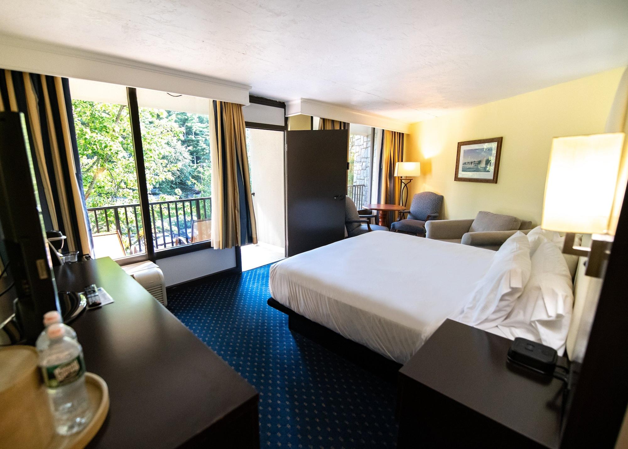 Holiday Inn Bar Harbor Regency Hotel By Ihg Exterior foto
